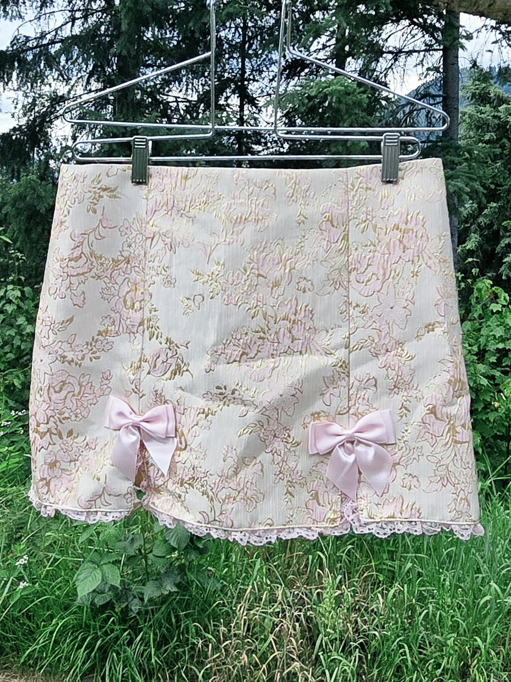 ✨️NWT✨️ Sugar Thrillz Eternal Elegance Brocade Bow Mini Skirt